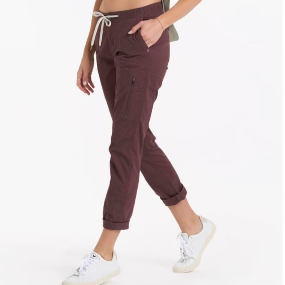 Vuori Womens Ripstop Pants - NWT - Picture 3 of 4